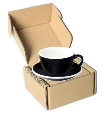 Чашка Loveramics Egg Black 300 мл с блюдцем