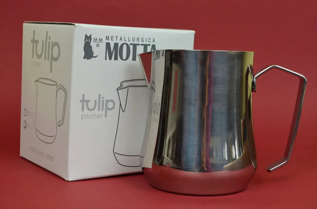 Купити Набір 3 пітчери Motta TULIP 350/500/750 мл. Набір 3 пітчери Motta TULIP 350/500/750 мл.