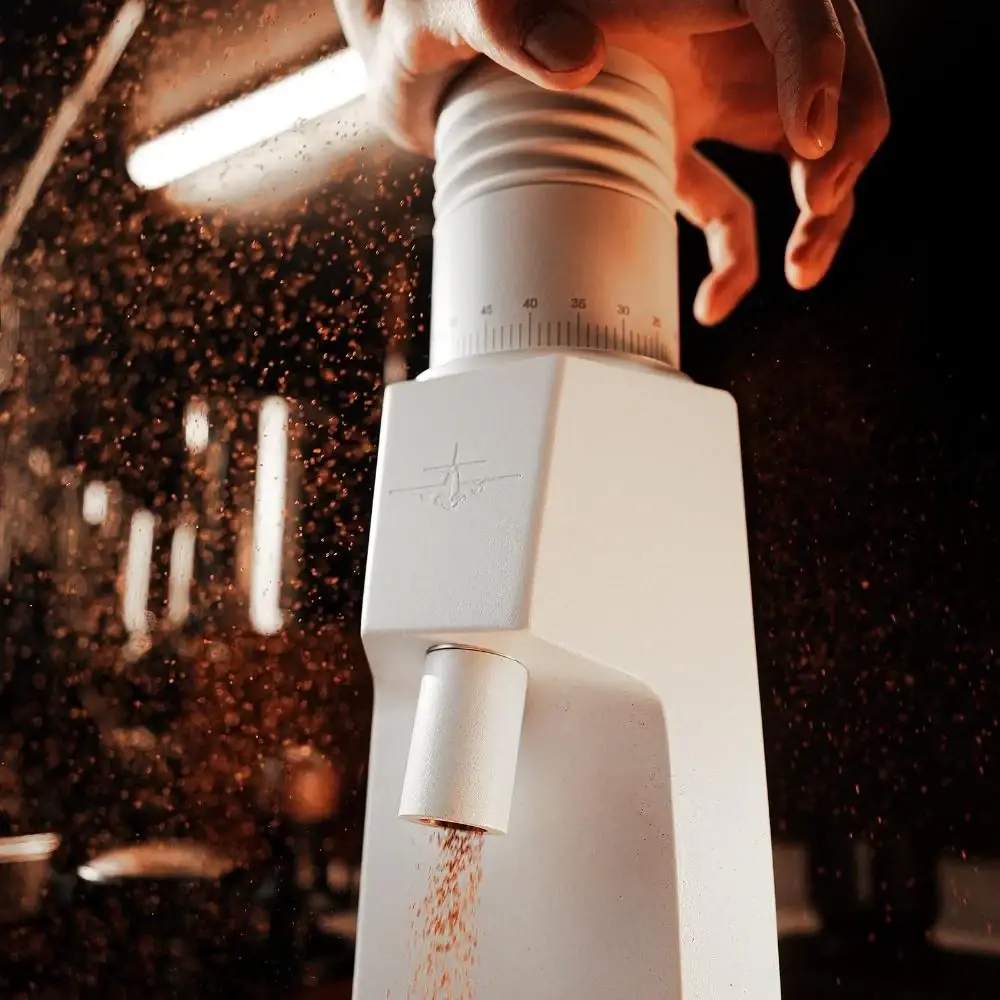 Купити КОФЕМОЛКА MHW-3BOMBER SNIPER TITANIUM COFFEE GRINDER WHITE КОФЕМОЛКА MHW-3BOMBER SNIPER TITANIUM COFFEE GRINDER WHITE