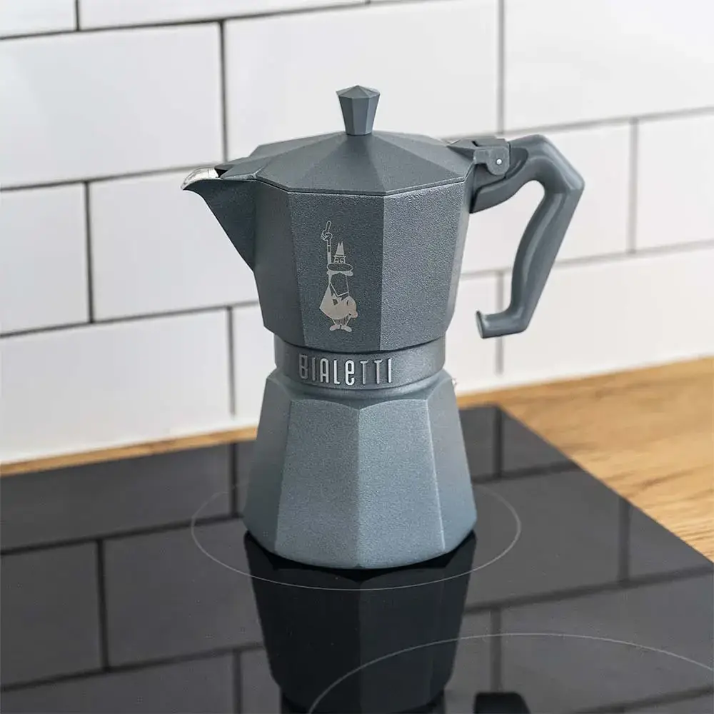 Купити Гейзерная кофеварка Bialetti Moka Exclusive Octagonal Induction Grey 6 чашек Гейзерная кофеварка Bialetti Moka Exclusive Octagonal Induction Grey 6 чашек