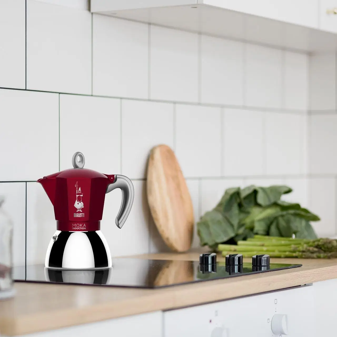 Купити Гейзерна кавоварка Bialetti Moka Exclusive Induction Red 2 чашки Гейзерна кавоварка Bialetti Moka Exclusive Induction Red 2 чашки