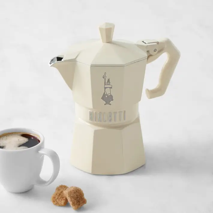 Купити Гейзерна кавоварка Bialetti Moka Exclusive 270 мл. 6 чашок Cream Гейзерна кавоварка Bialetti Moka Exclusive 270 мл. 6 чашок Cream
