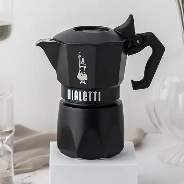 Купити Гейзерна кавоварка Bialetti Brikka Exclusive Black 2 чашки Гейзерна кавоварка Bialetti Brikka Exclusive Black 2 чашки