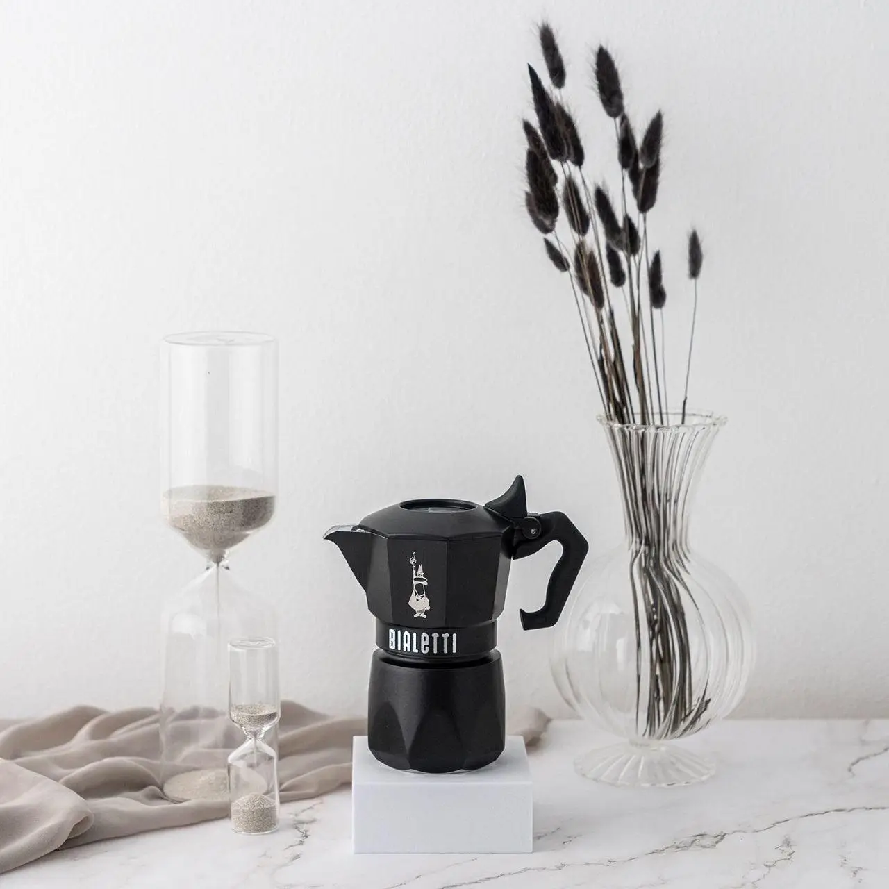 Купити Гейзерна кавоварка Bialetti Brikka Exclusive Black 2 чашки Гейзерна кавоварка Bialetti Brikka Exclusive Black 2 чашки